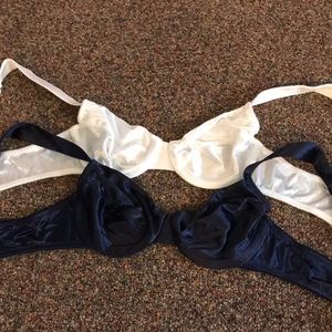 Satin Victoria’s Secret second skin